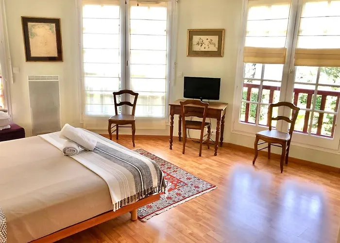 Duplex 4 Pers - 80 M2 - Abatilles - Grande Terrasse - Parking Arcachón